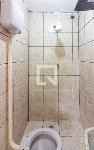 Casa de condomínio à venda com 240m², 2 quartos e sem vagaBanheiro