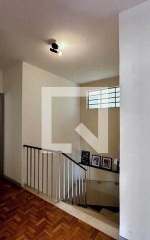 Casa à venda com 231m², 3 quartos e 4 vagas Casa à venda com 231m², 3 quartos e 4 vagasCozinha