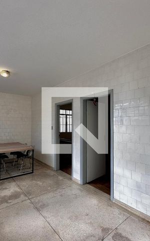 Casa à venda com 231m², 3 quartos e 4 vagas Casa à venda com 231m², 3 quartos e 4 vagasCozinha
