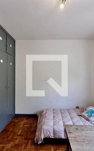 Casa à venda com 231m², 3 quartos e 4 vagas Casa à venda com 231m², 3 quartos e 4 vagasQuarto 3