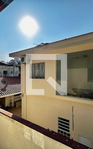 Casa à venda com 231m², 3 quartos e 4 vagas Casa à venda com 231m², 3 quartos e 4 vagasVista Quarto 2