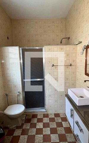 Casa à venda com 150m², 4 quartos e 4 vagasBanheiro