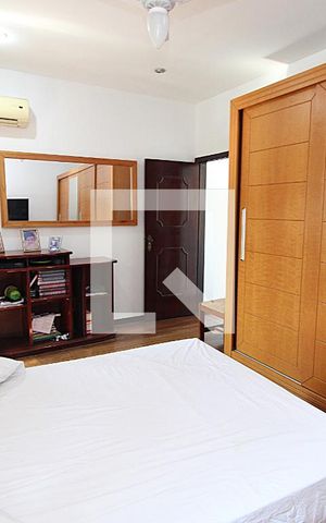 Casa à venda com 150m², 4 quartos e 4 vagasSuíte 1