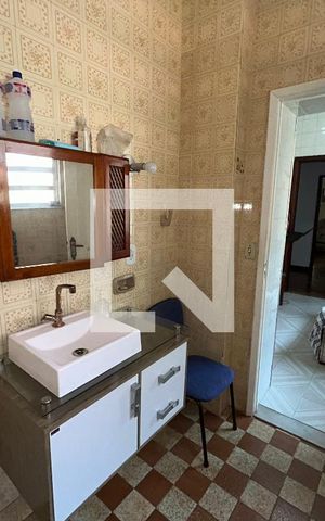 Casa à venda com 150m², 4 quartos e 4 vagasBanheiro