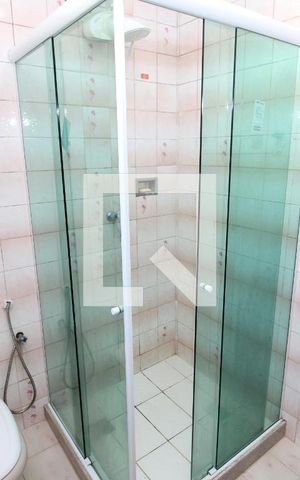 Casa à venda com 150m², 4 quartos e 4 vagasBanheiro da Suíte 2