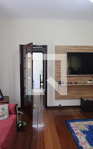 Casa à venda com 150m², 4 quartos e 4 vagasSala 1