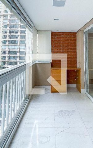 Apartamento à venda com 112m², 2 quartos e 3 vagas Apartamento à venda com 112m², 2 quartos e 3 vagasVaranda