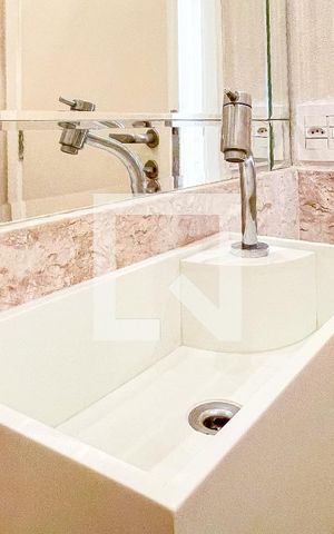 Apartamento à venda com 112m², 2 quartos e 3 vagas Apartamento à venda com 112m², 2 quartos e 3 vagasLavabo
