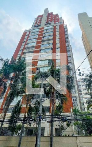 Apartamento à venda com 112m², 2 quartos e 3 vagas Apartamento à venda com 112m², 2 quartos e 3 vagasFachada