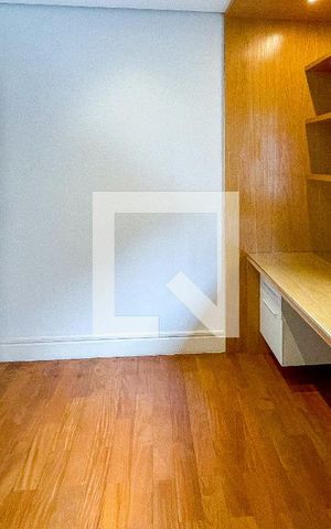 Apartamento à venda com 112m², 2 quartos e 3 vagas Apartamento à venda com 112m², 2 quartos e 3 vagasSuíte 1