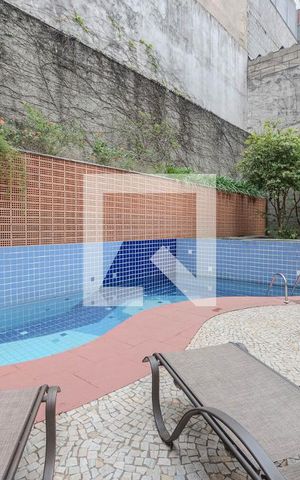 Apartamento para alugar com 41m², 1 quarto e 1 vaga Apartamento para alugar com 41m², 1 quarto e 1 vagaÁrea comum - Piscina