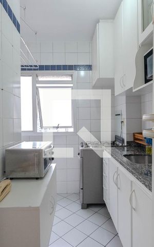 Apartamento para alugar com 41m², 1 quarto e 1 vaga Apartamento para alugar com 41m², 1 quarto e 1 vagaCozinha e Área de Serviço