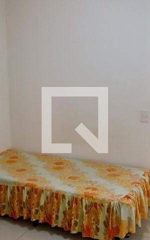 Casa à venda com 217m², 3 quartos e 2 vagas Casa à venda com 217m², 3 quartos e 2 vagasQuarto 2 - Suíte