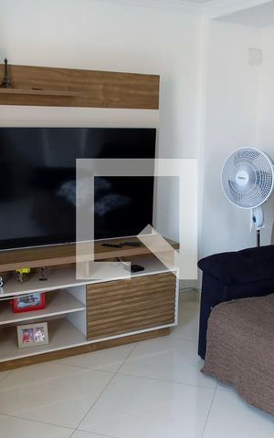 Casa à venda com 217m², 3 quartos e 2 vagas Casa à venda com 217m², 3 quartos e 2 vagassala