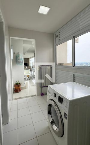 Apartamento à venda com 196m², 4 quartos e 3 vagasÁrea de Serviço