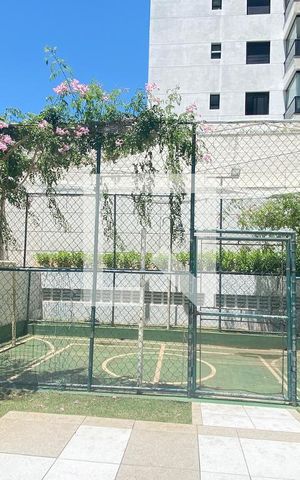 Apartamento à venda com 196m², 4 quartos e 3 vagasQuadra
