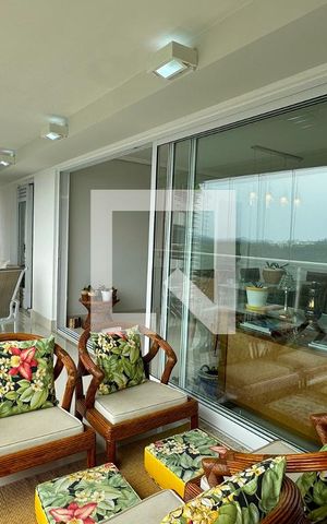 Apartamento à venda com 196m², 4 quartos e 3 vagasVaranda gourmet