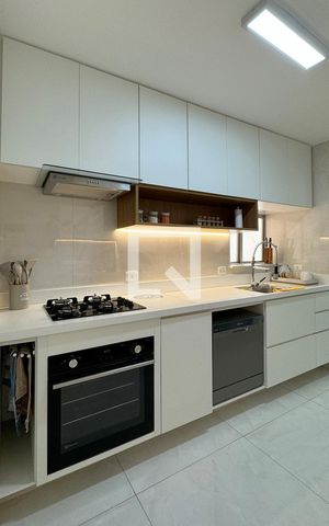 Apartamento à venda com 95m², 2 quartos e 1 vagaCozinha