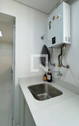 Apartamento à venda com 95m², 2 quartos e 1 vagaÁrea de Serviço