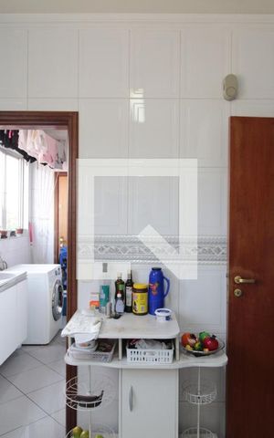 Apartamento à venda com 300m², 5 quartos e 4 vagasCozinha 1