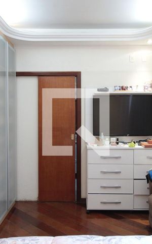 Apartamento à venda com 300m², 5 quartos e 4 vagasSuíte 1
