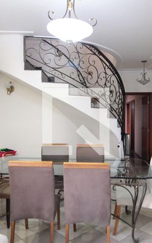 Apartamento à venda com 300m², 5 quartos e 4 vagasSala