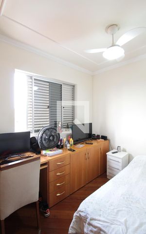 Apartamento à venda com 300m², 5 quartos e 4 vagasQuarto 1