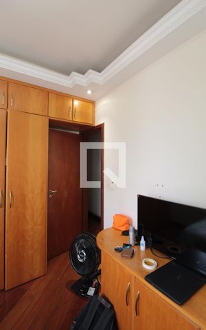 Apartamento à venda com 300m², 5 quartos e 4 vagasQuarto 2