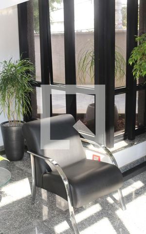 Apartamento para alugar com 200m², 3 quartos e 3 vagasHall social