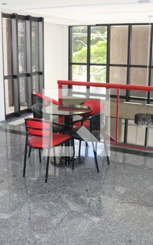 Apartamento para alugar com 200m², 3 quartos e 3 vagasÁrea comum - Salão de festas