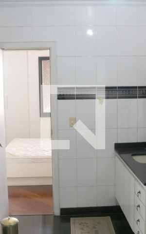 Apartamento para alugar com 200m², 3 quartos e 3 vagasBanheiro da Suíte 1
