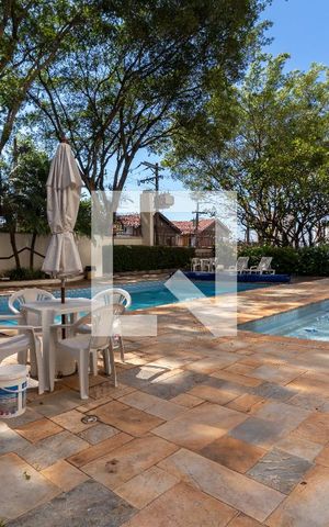 Apartamento à venda com 72m², 3 quartos e 2 vagasÁrea comum - Piscina