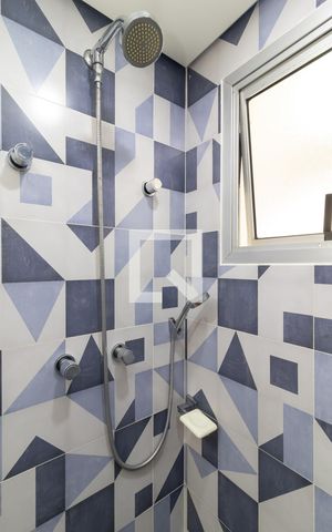 Apartamento à venda com 72m², 3 quartos e 2 vagasBanheiro da Suíte
