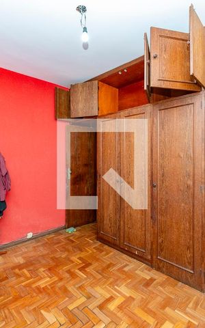 Casa à venda com 360m², 3 quartos e 2 vagas Casa à venda com 360m², 3 quartos e 2 vagasSuíte