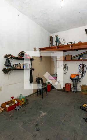 Casa à venda com 360m², 3 quartos e 2 vagas Casa à venda com 360m², 3 quartos e 2 vagasLoja 2