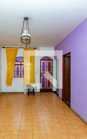Casa à venda com 360m², 3 quartos e 2 vagas Casa à venda com 360m², 3 quartos e 2 vagasSala 2
