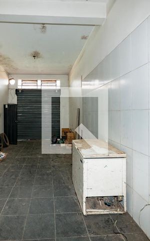 Casa à venda com 360m², 3 quartos e 2 vagas Casa à venda com 360m², 3 quartos e 2 vagasLoja 1