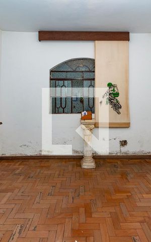 Casa à venda com 360m², 3 quartos e 2 vagas Casa à venda com 360m², 3 quartos e 2 vagasQuarto 3