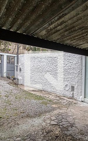 Casa à venda com 176m², 3 quartos e 4 vagas Casa à venda com 176m², 3 quartos e 4 vagasÁrea Externa