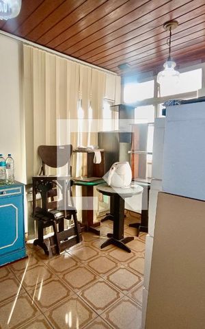 Apartamento à venda com 210m², 3 quartos e 3 vagas Apartamento à venda com 210m², 3 quartos e 3 vagasCopa Cozinha