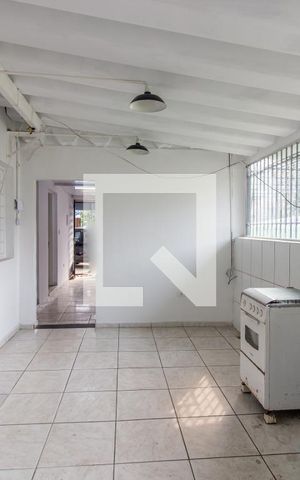 Casa de condomínio para alugar com 250m², 3 quartos e 2 vagas Casa de condomínio para alugar com 250m², 3 quartos e 2 vagasCozinha e Área de Serviço