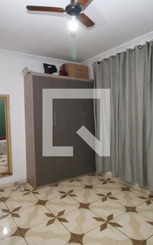 Casa para alugar com 140m², 3 quartos e 2 vagasQuarto 2