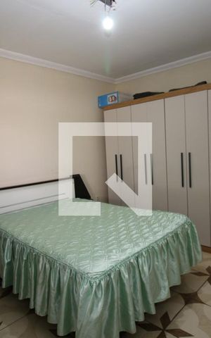 Casa para alugar com 140m², 3 quartos e 2 vagasQuarto 1