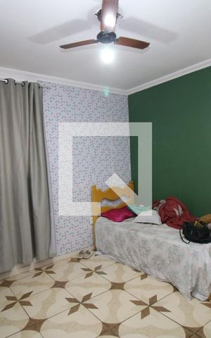 Casa para alugar com 140m², 3 quartos e 2 vagasQuarto 2
