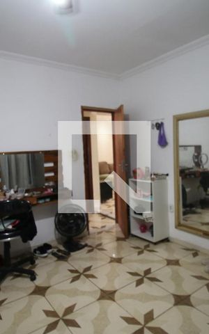 Casa para alugar com 140m², 3 quartos e 2 vagasQuarto 2
