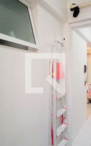 Apartamento à venda com 70m², 3 quartos e 1 vagaÁrea de Serviço