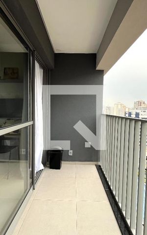 Studio para alugar com 23m², 1 quarto e sem vaga Studio para alugar com 23m², 1 quarto e sem vagaVaranda