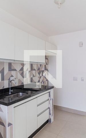 Apartamento para alugar com 65m², 2 quartos e sem vagaCozinha e área de serviço