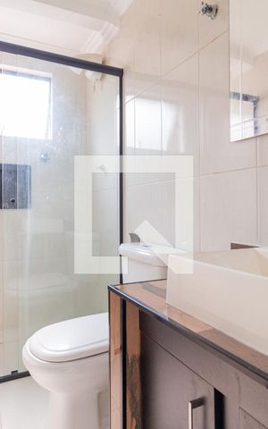 Apartamento para alugar com 65m², 2 quartos e sem vagaBanheiro