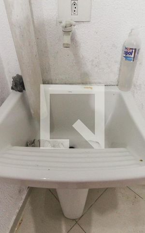 Casa de condomínio à venda com 71m², 2 quartos e 1 vaga Casa de condomínio à venda com 71m², 2 quartos e 1 vagaÁrea de Serviço